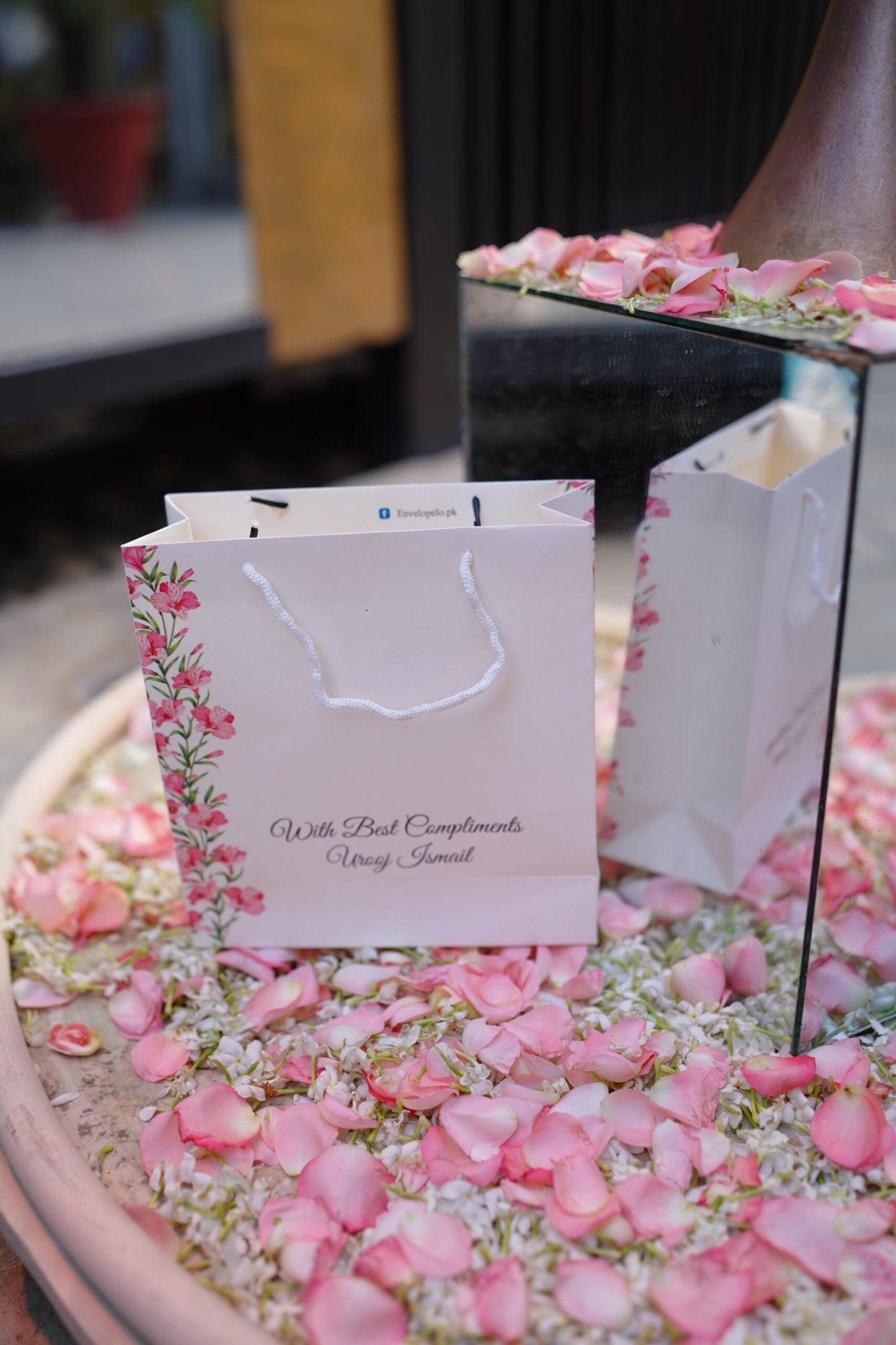 Floral Gift bag-001