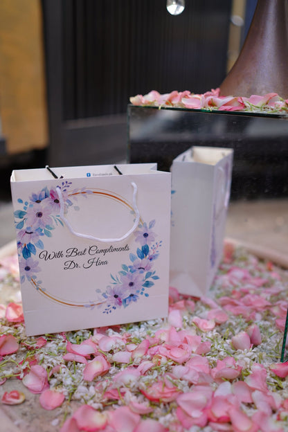 Blue ring floral gift bag